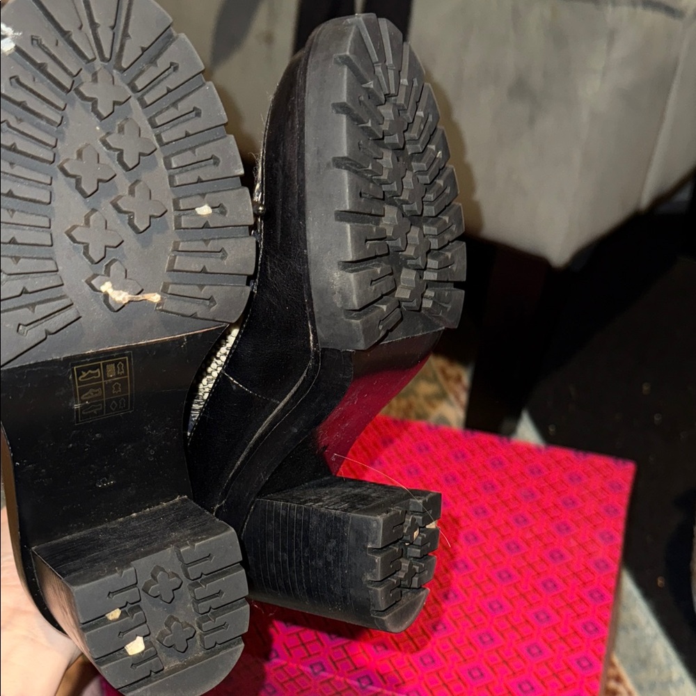 Tory Burch Black and Cream Lace-Up Boots - Picture 3 of 5